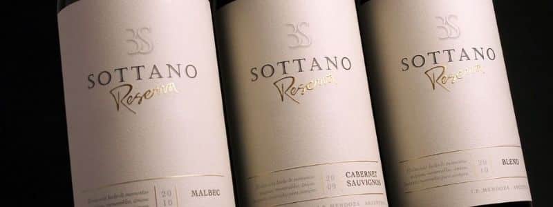 Vino tinto Sottano